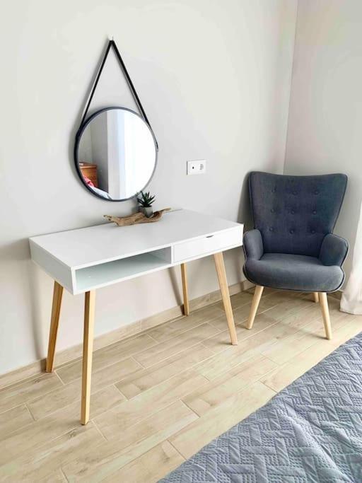 Luxury Cozy Appartment In The City Center Rhodes City 외부 사진